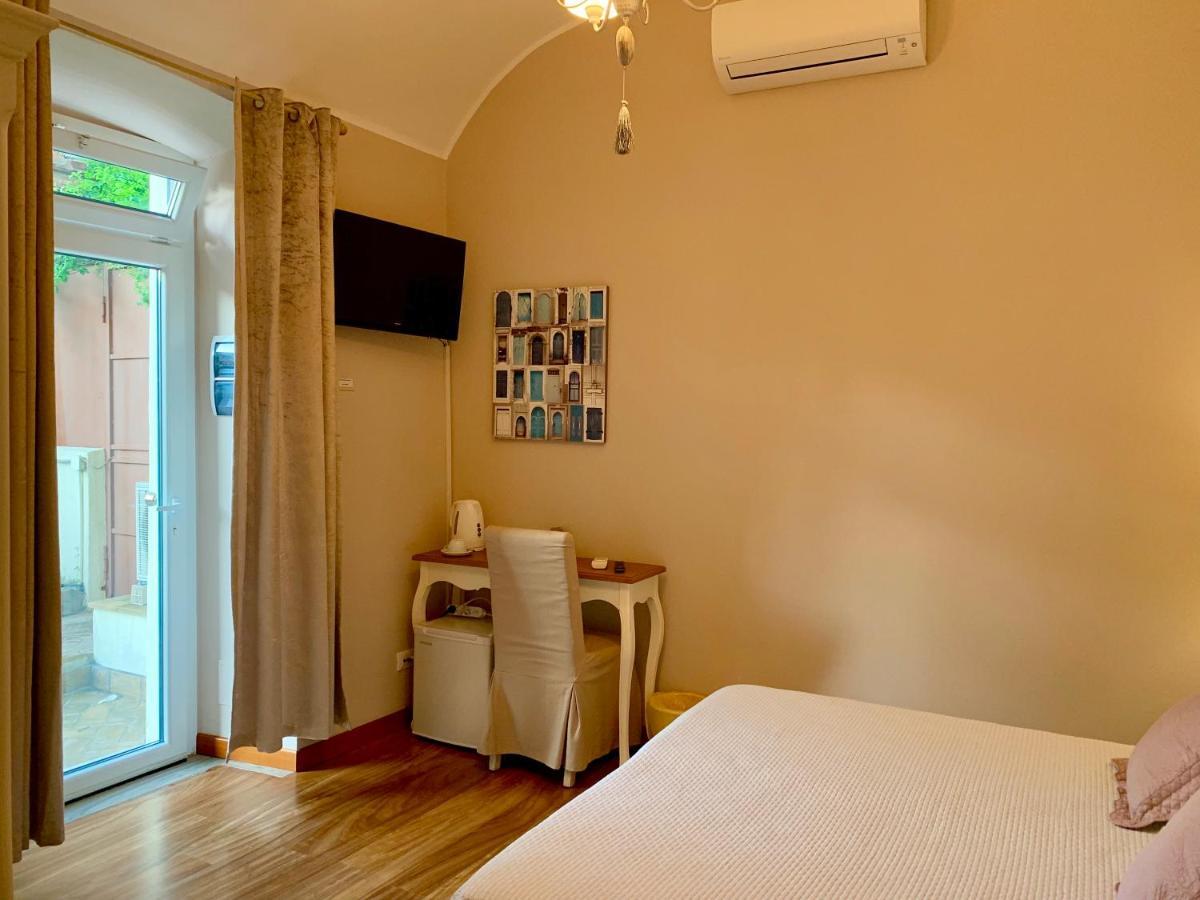 Cernaia Room La Spezia Extérieur photo